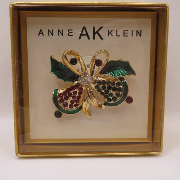 Anne Klein Bells Christmas Brooch New In Box - Picture 2 of 7